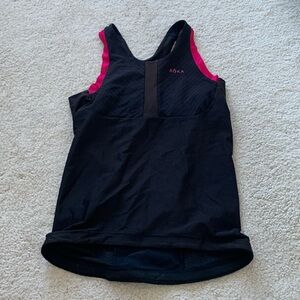 Roka Woman’s Elite Aero sleeveless triathlon top size small